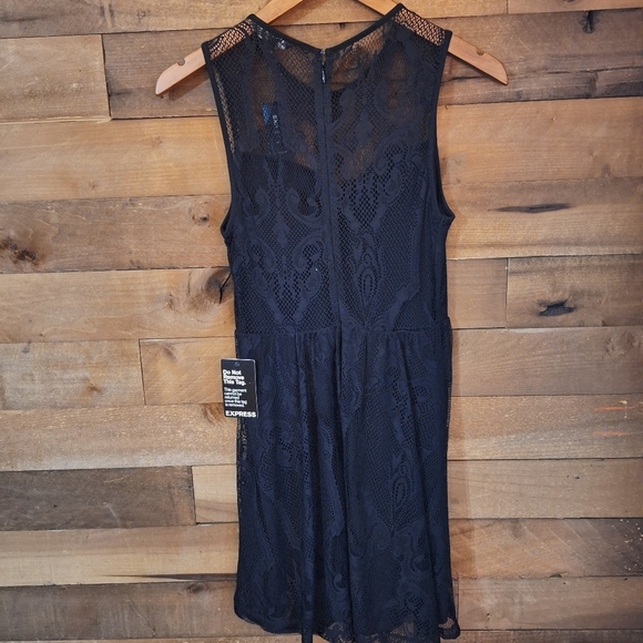 EXPRESS Black Lace Sleeveless Fit & Flare Mini Dress SZ Small - Picture 6 of 7
